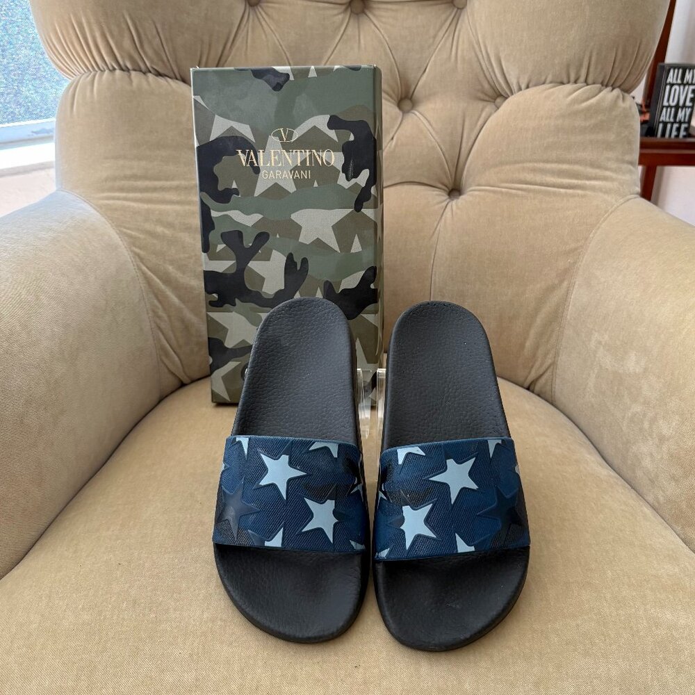 Valentino Garavani Navy Blue Star Print Slide Sandals